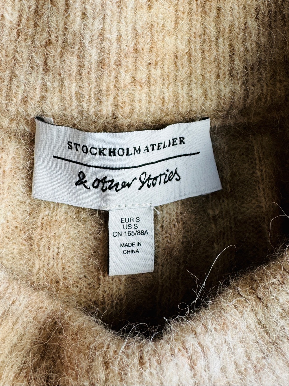& Other Stories alpaca blend Sweater ballon sleeves Light Beige - Picture 2 of 3